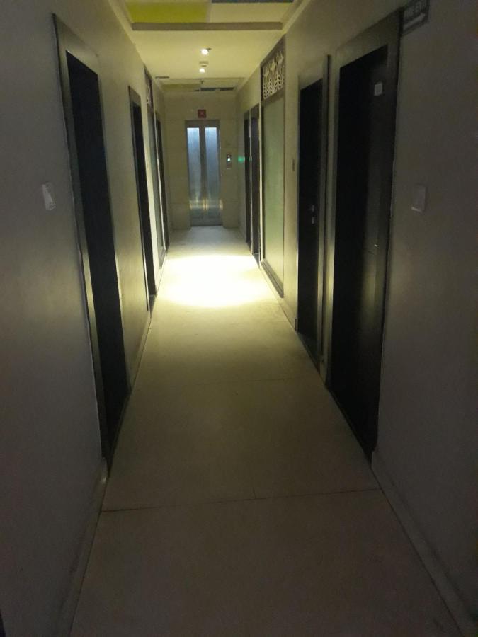 Hotel Megha Inn Lucknow Dış mekan fotoğraf